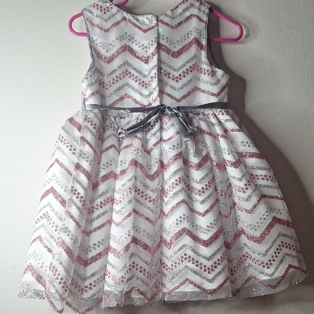 Youngland Gray and Pink Toddler Dress - Picture 5 of 5